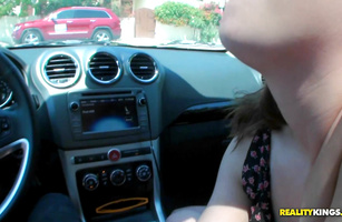 Startling brunette gf Kasey Warner expertly rides a throbbing boner